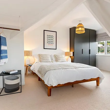 Waterside House With Sea Views * Flushing